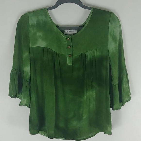 Ces Femme Tops - EUC Green Tie Dye Blouse